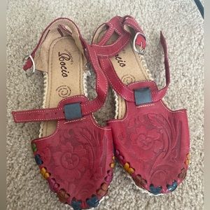 Authentic Mexican leather shoes. Never used.